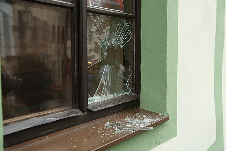 A2B Glass are able to board up broken windows while they are being repaired in Paignton.